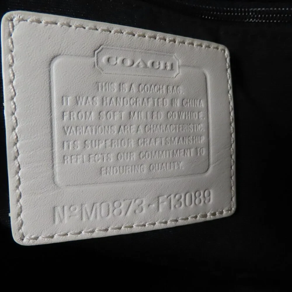 Coach F13089 Cream Leather Soho Tote Bag Black Strap Contrast Stitch Handbag